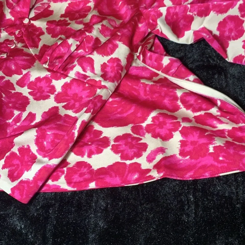J.Crew Women's Deep V-Neck Long Sleeve Button-Front Top in Shaded Floral Size 8
